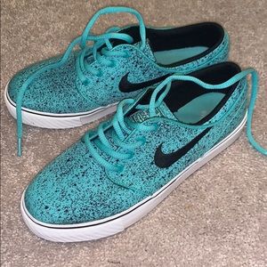 Blue Stefan Janoski Nikes
